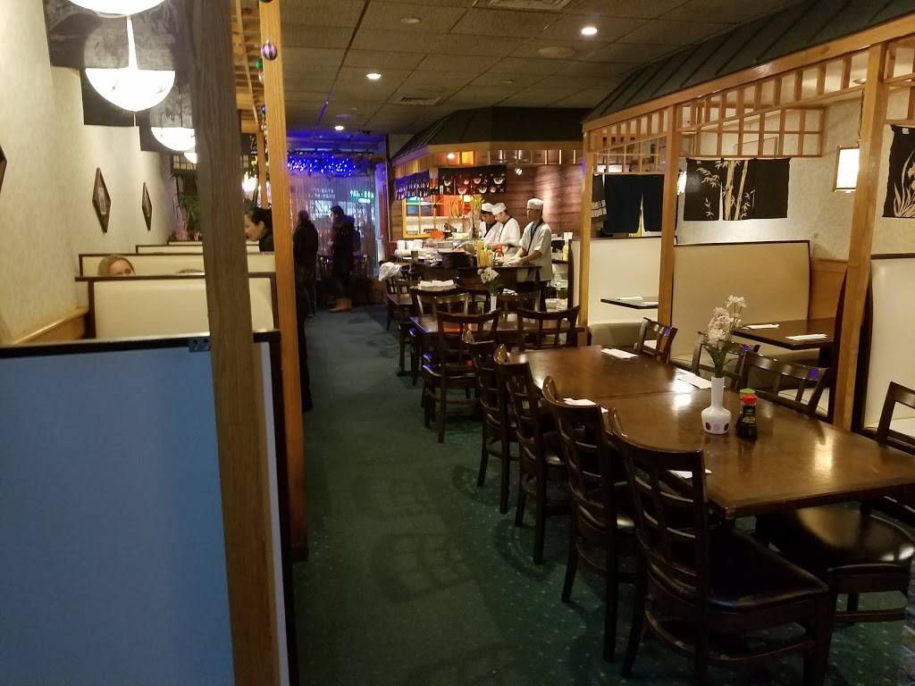 Fugu Sushi | restaurant | 6804 Bay Pkwy, Brooklyn, NY 11204, USA | 7186213124 OR +1 718-621-3124