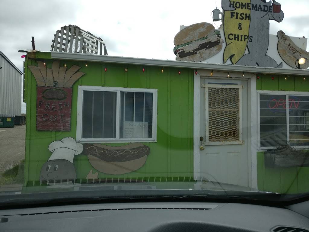 Browns Golden Fries | restaurant | 8439 Road 164, Listowel, ON N4W 3G6, Canada | 5192915797 OR +1 519-291-5797