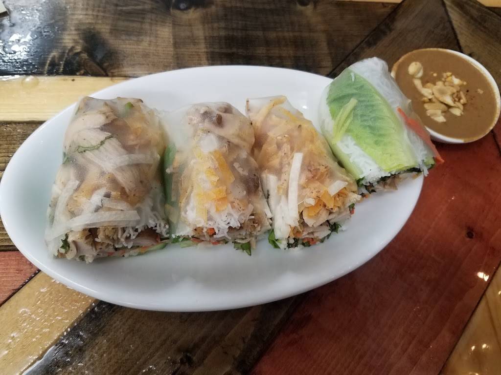 Lacquered Restaurant | restaurant | 3632 E Broadway, Long Beach, CA 90803, USA | 5628818105 OR +1 562-881-8105