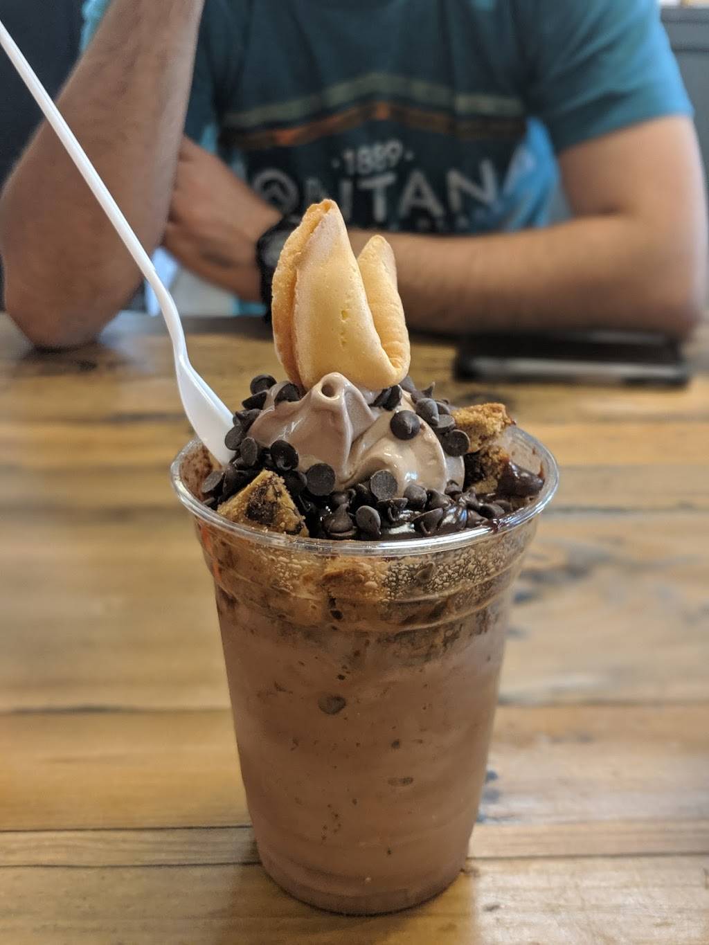 McBee’s Shakes Crêpes & Cones | restaurant | 18365 NW West Union Rd suite d, Portland, OR 97229, USA | 5033725548 OR +1 503-372-5548