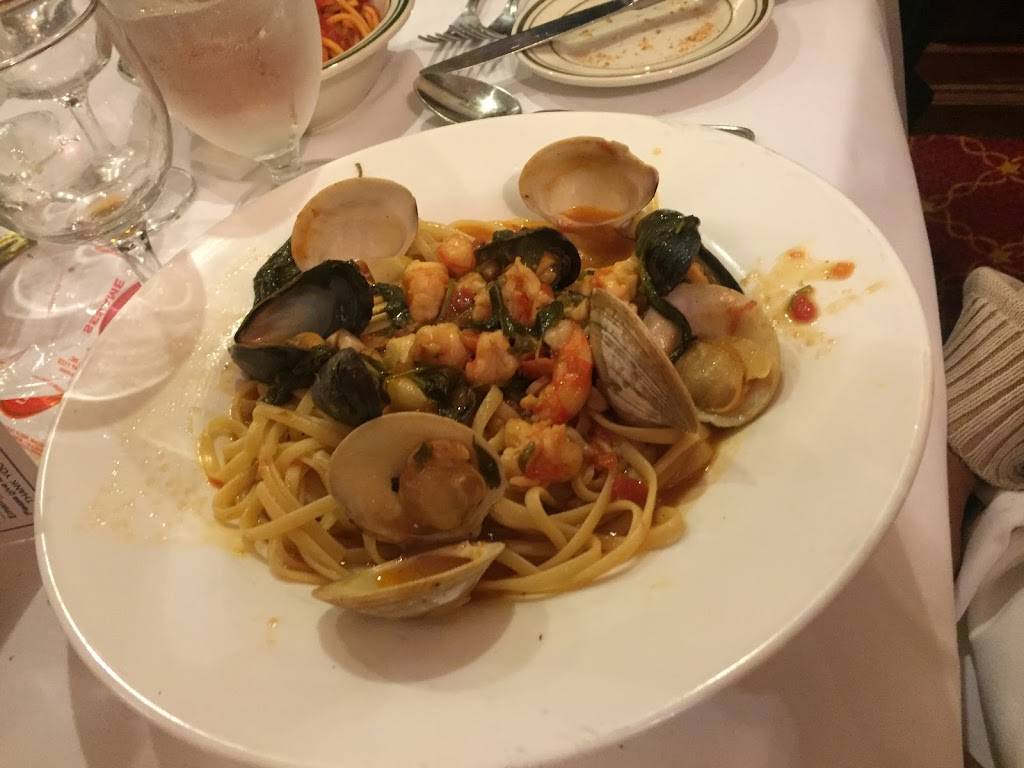 New Corner | restaurant | 7201 8th Ave, Brooklyn, NY 11228, USA | 7188330800 OR +1 718-833-0800