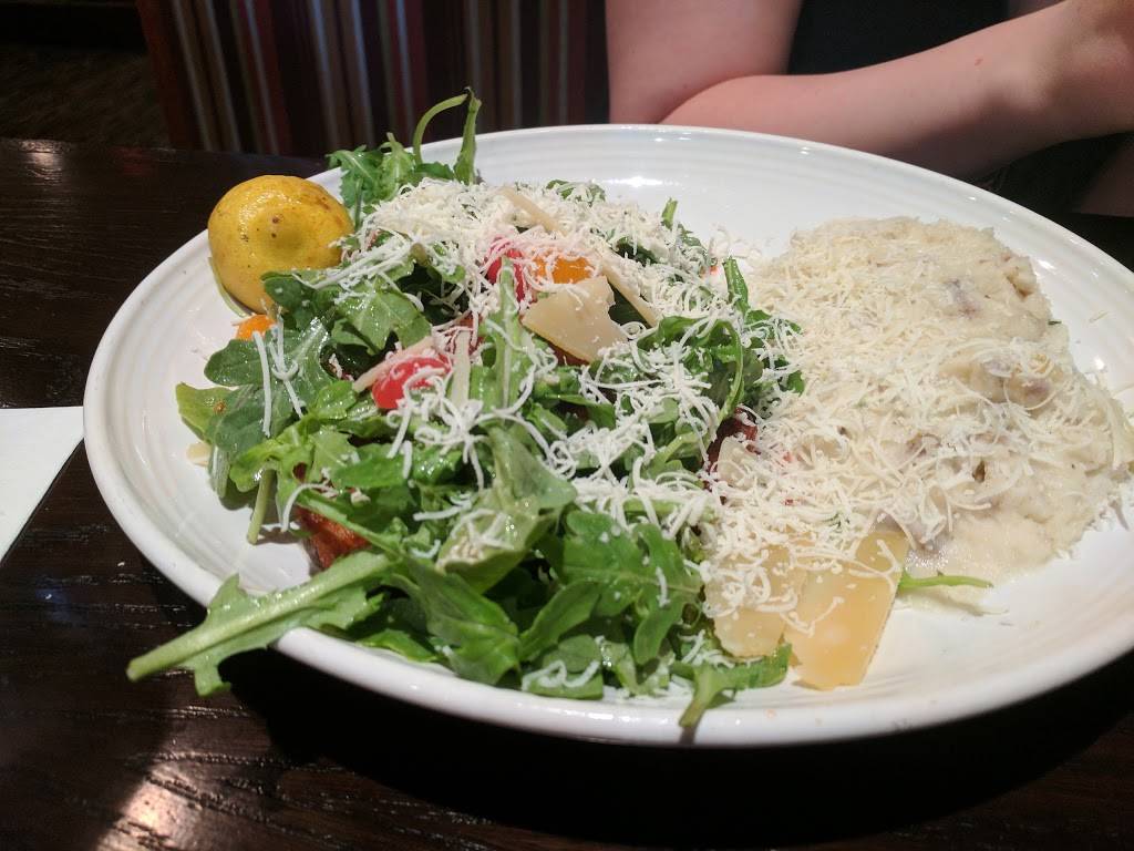 Carrabbas Italian Grill | restaurant | 5152 Merten Dr, Mason, OH 45040, USA | 5133390900 OR +1 513-339-0900