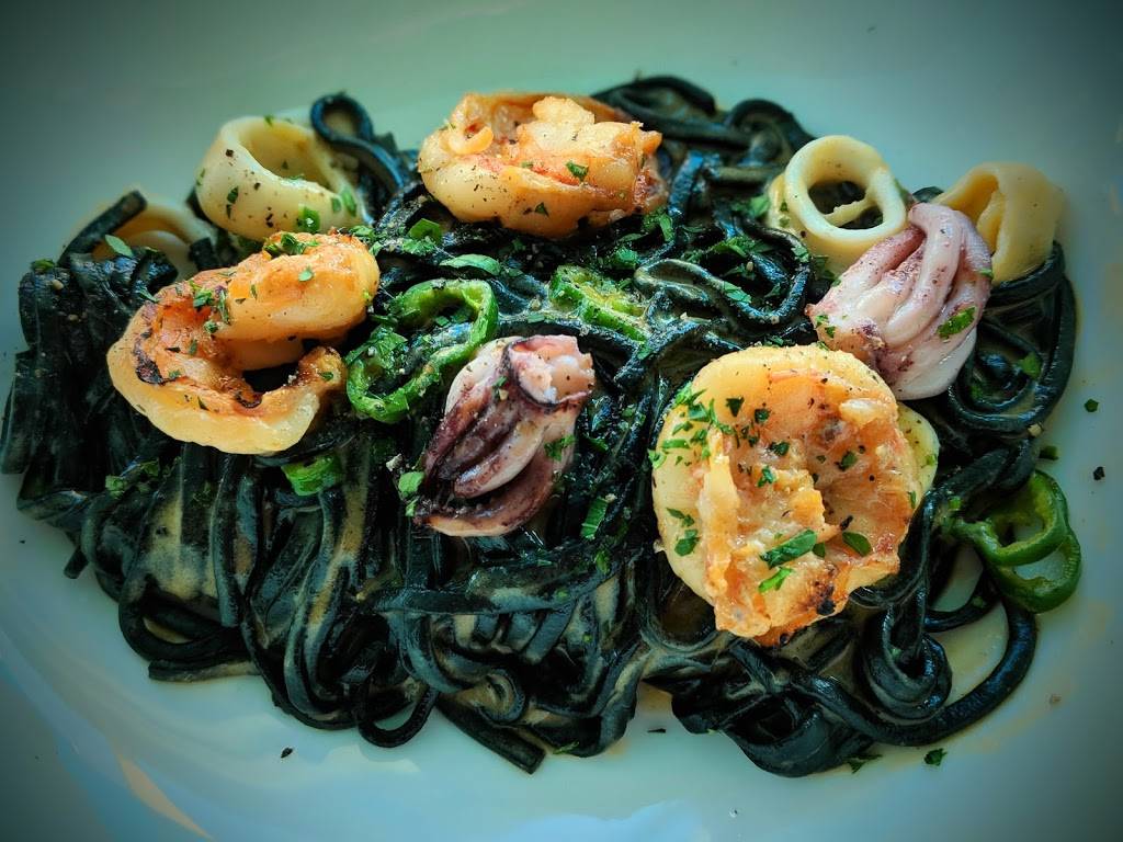 Aviary | restaurant | Food~Wine, 2110 S Lamar Blvd, Austin, TX 78704, USA | 5129164445 OR +1 512-916-4445