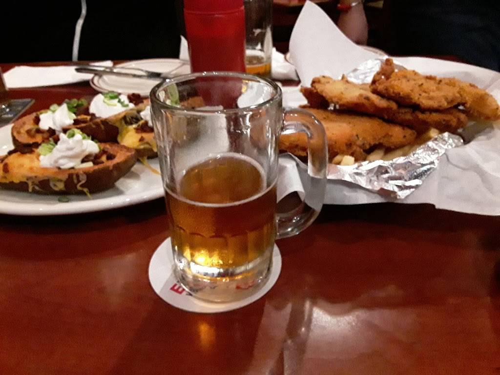 McGees | restaurant | 1645 Park St, Alameda, CA 94501, USA | 5105223470 OR +1 510-522-3470