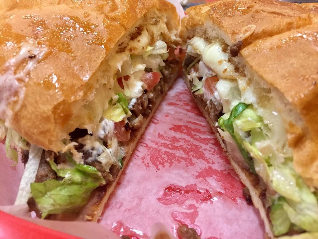 Taco Village | restaurant | 1590 Rand Rd, Des Plaines, IL 60016, USA | 8472993299 OR +1 847-299-3299