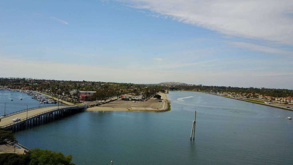 Moms Beach House Cafe | restaurant | 5839 Appian Way (E., E Sorrento Dr, Long Beach, CA 90803, USA | 5624776820 OR +1 562-477-6820