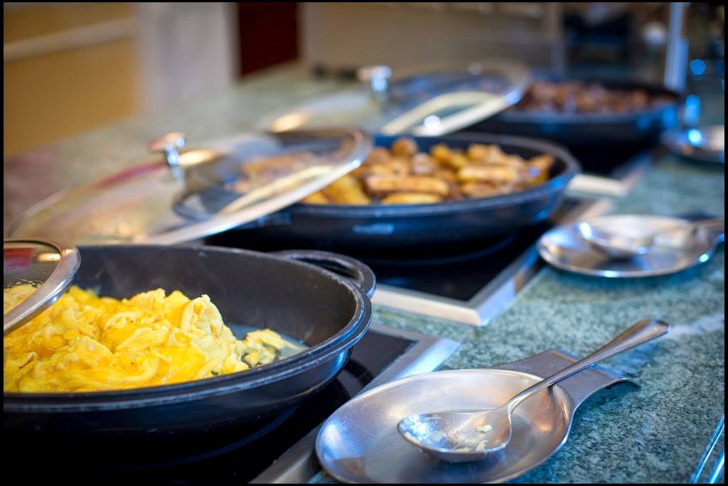 Oscars Brasserie | restaurant | 14200 Bonnet Creek Resort Ln c, Orlando, FL 32821, USA | 4075975400 OR +1 407-597-5400