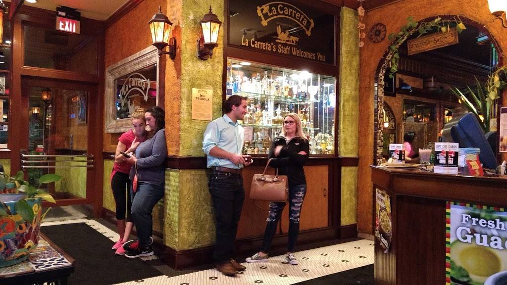 La Carreta | restaurant | 1875 S Willow St, Manchester, NH 03103, USA | 6036237705 OR +1 603-623-7705