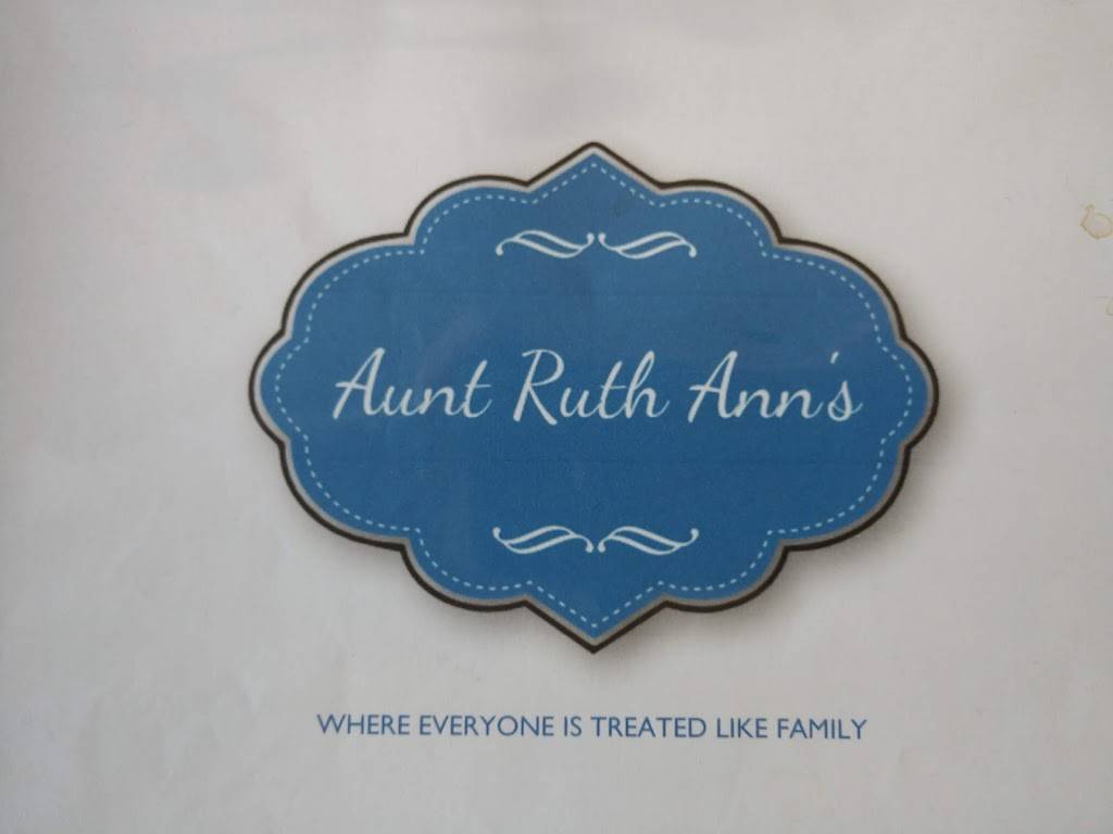 Aunt Ruth Anns | restaurant | 6143, 494 Pinewood Rd, Sumter, SC 29154, USA | 8037571114 OR +1 803-757-1114