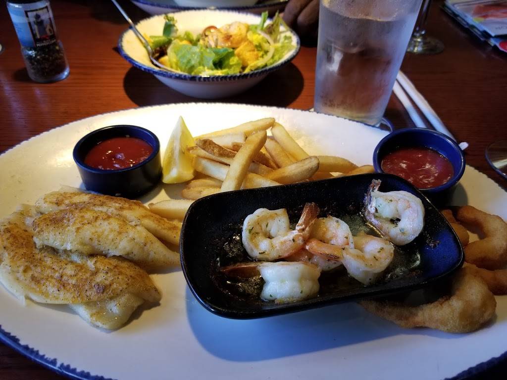 Red Lobster | restaurant | 13709 W Bell Rd, Surprise, AZ 85374, USA | 6235568161 OR +1 623-556-8161