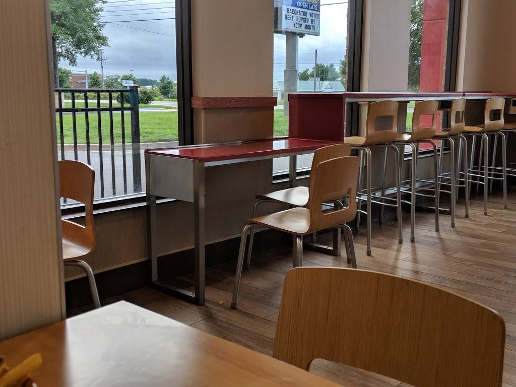 Wendys | restaurant | 11235 Midlothian Turnpike, Richmond, VA 23235, USA | 8044042134 OR +1 804-404-2134