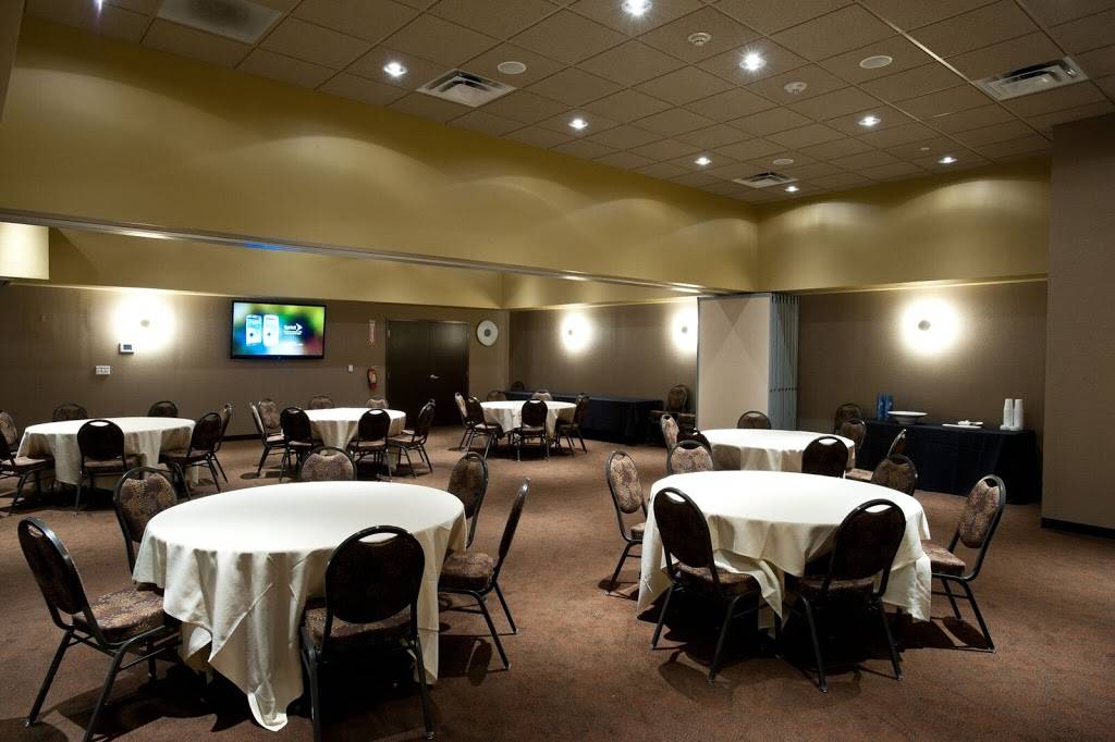 Main Event Katy | restaurant | 24401 Katy Fwy, Katy, TX 77494, USA | 2813944800 OR +1 281-394-4800