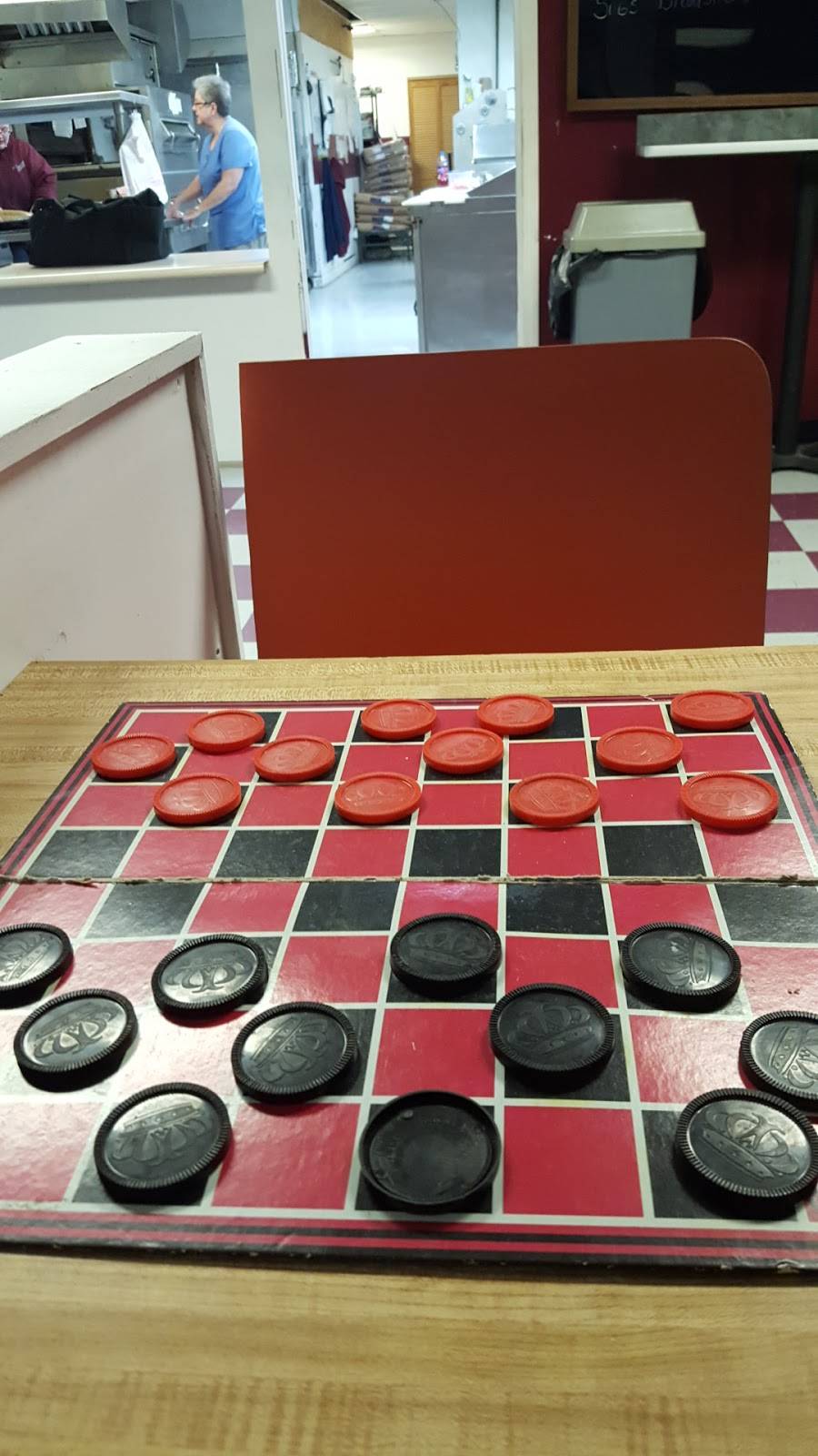 Pizza Express | meal takeaway | 55800 National Rd, Bridgeport, OH 43912, USA | 7406331661 OR +1 740-633-1661