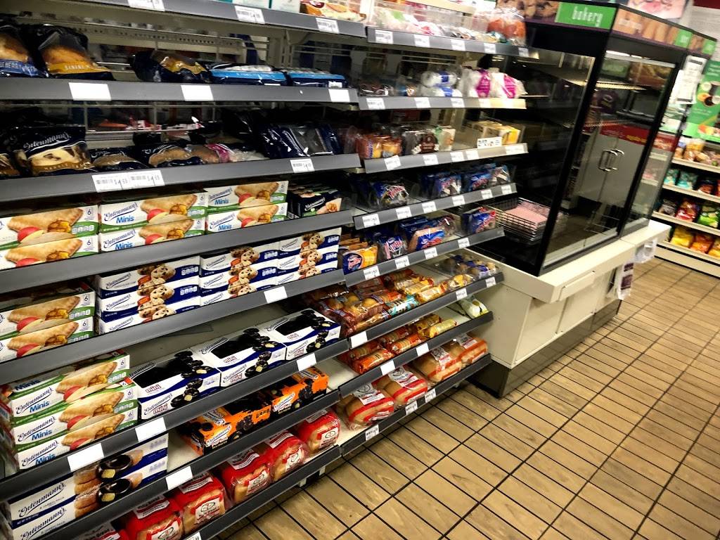 7-Eleven | bakery | 194 Glenn St, Glen Cove, NY 11542, USA | 5167590670 OR +1 516-759-0670