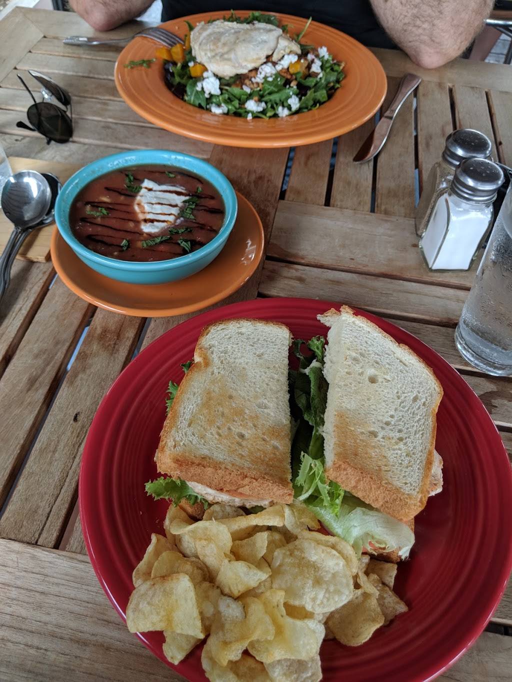 Spot on the Dock | restaurant | 1 King St, Burlington, VT 05401, USA | 8025400480 OR +1 802-540-0480