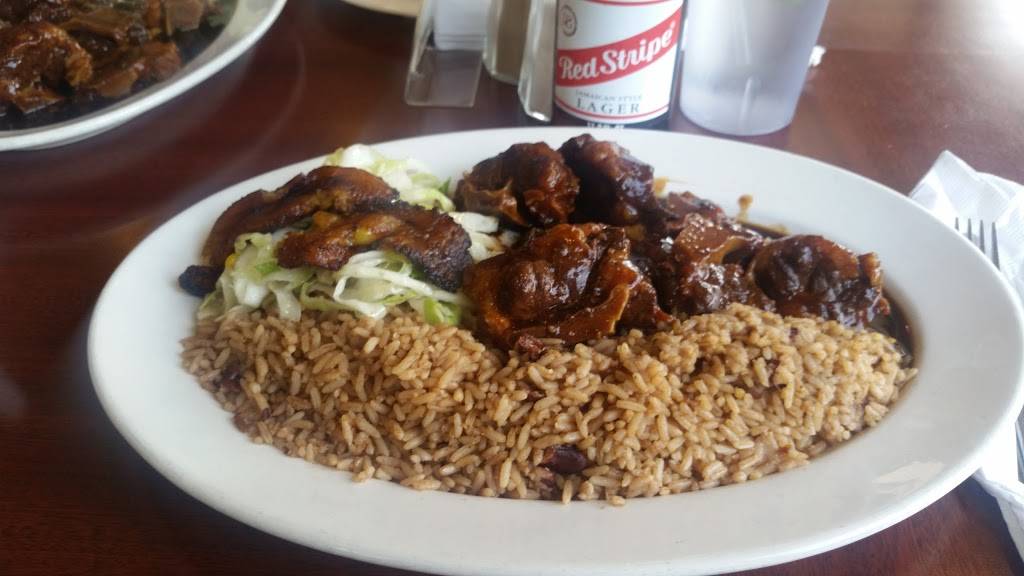 Caribbean Hut | restaurant | 9609 N Tryon St, Charlotte, NC 28262, USA | 7045930030 OR +1 704-593-0030