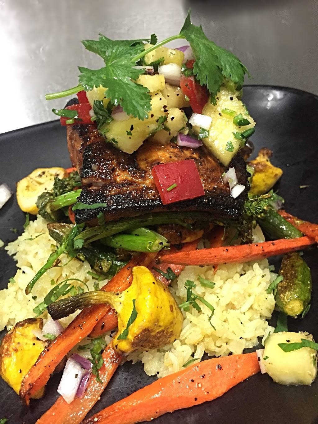 Mercado Taqueria | restaurant | 11929 Ventura Blvd, Studio City, CA 91604, USA | 8183583423 OR +1 818-358-3423