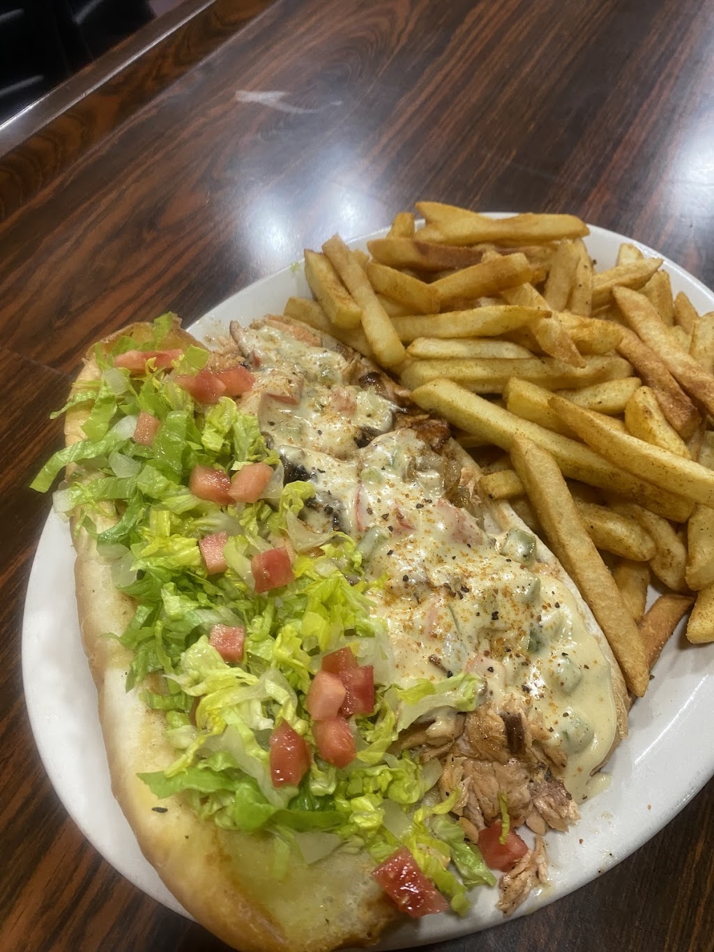 The Lazy Lunch Box | restaurant | 18341 Van Dyke Ave, Detroit, MI 48234, USA | 3137650738 OR +1 313-765-0738