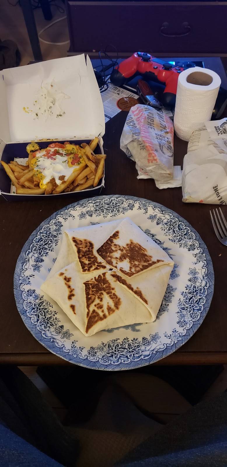 Taco Bell | meal takeaway | 4980 Boulevard des Sources, Pierrefonds, QC H8Y 3E2, Canada | 5146836701 OR +1 514-683-6701