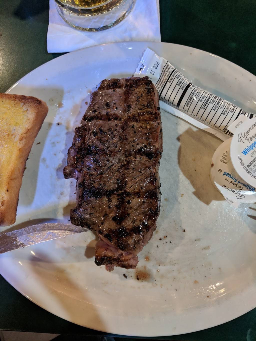 Sams Steakhouse | restaurant | 105 W Trefz Dr, Marshall, IL 62441, USA | 2178268123 OR +1 217-826-8123