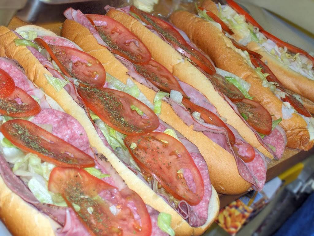 Webers Deli | restaurant | 6732 Elmwood Ave, Philadelphia, PA 19142, USA | 2153657845 OR +1 215-365-7845