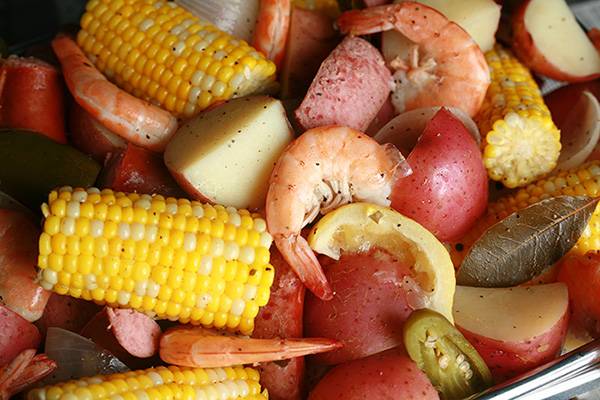 Crab Crackin Cajun Seafood Boil | restaurant | 1336 Fox Valley Center Dr, Aurora, IL 60504, USA | 6304863630 OR +1 630-486-3630