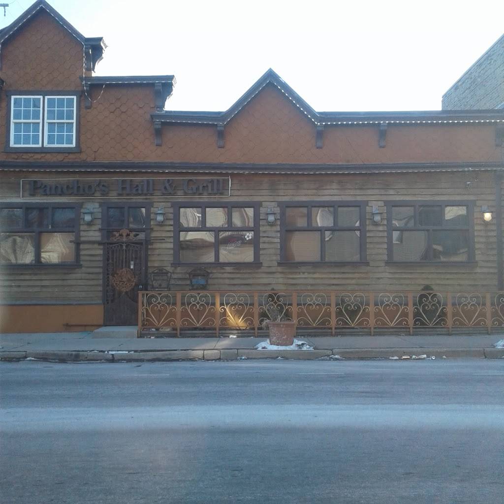 Panchos Hall & Grill | restaurant | 1701 W Lincoln Ave, Milwaukee, WI 53215, USA | 4143169705 OR +1 414-316-9705