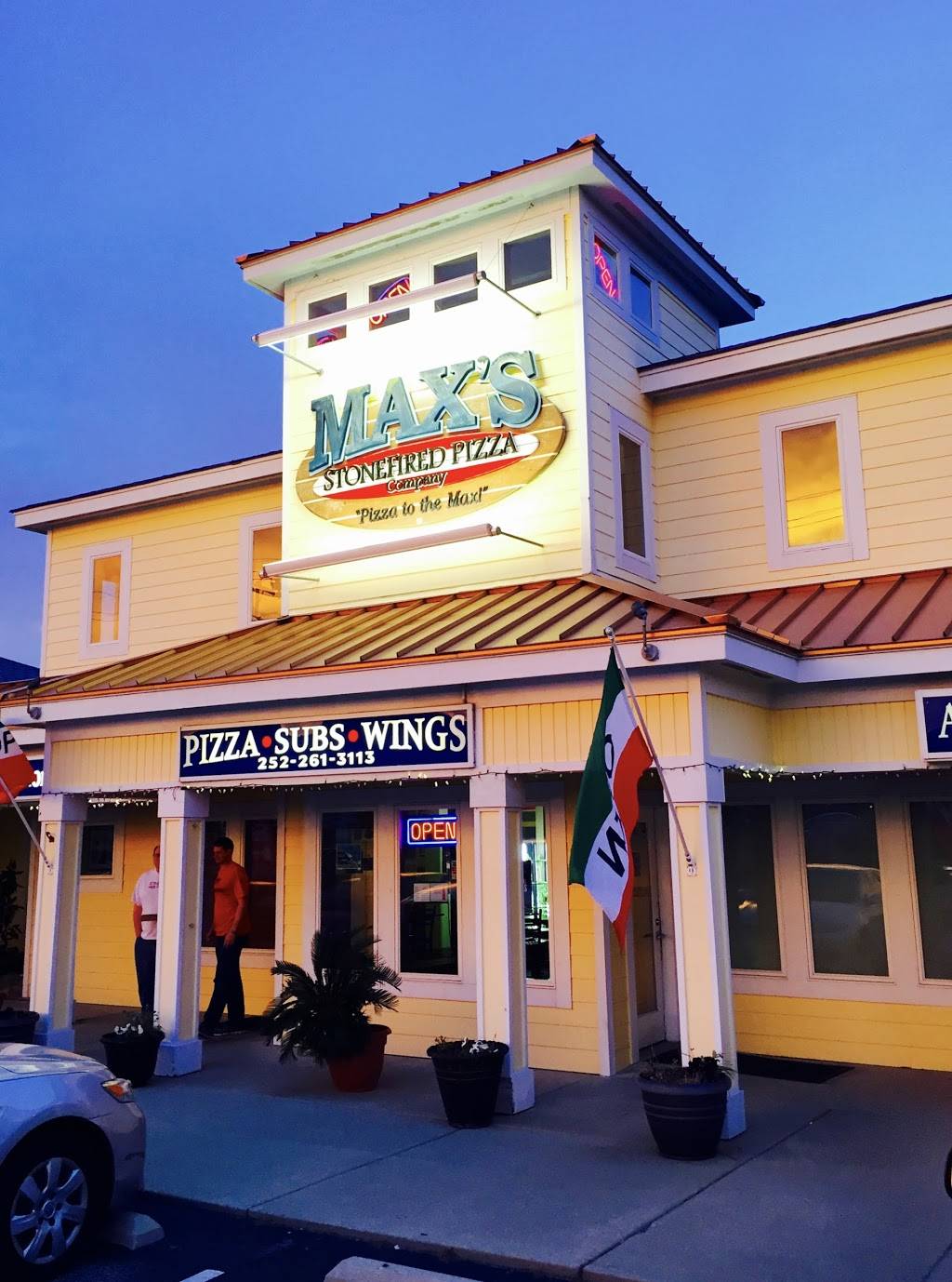 Maxs Italian Restaurant and Pizzeria | meal delivery | 1712 N Croatan Hwy, Kill Devil Hills, NC 27948, USA | 2522613113 OR +1 252-261-3113