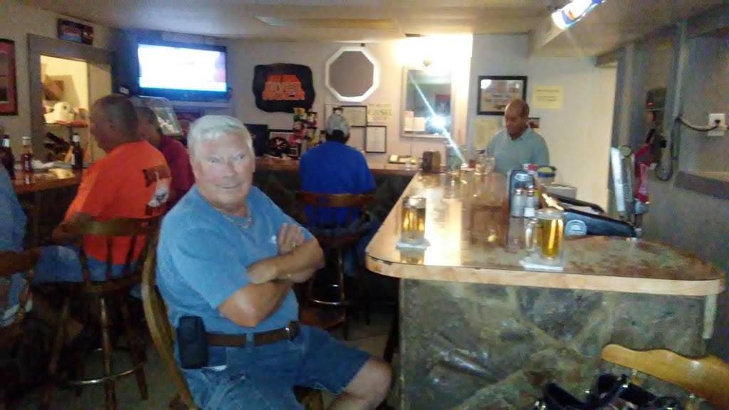 River Rock Restaurant | restaurant | 1263 W Riverside Dr, Salem, VA 24153, USA | 5403895044 OR +1 540-389-5044