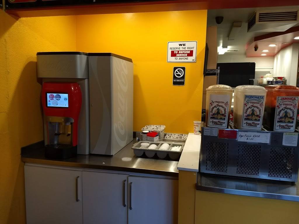 Albertos Mexican Food | restaurant | 1351 Foothill Blvd, La Verne, CA 91750, USA | 9095966321 OR +1 909-596-6321