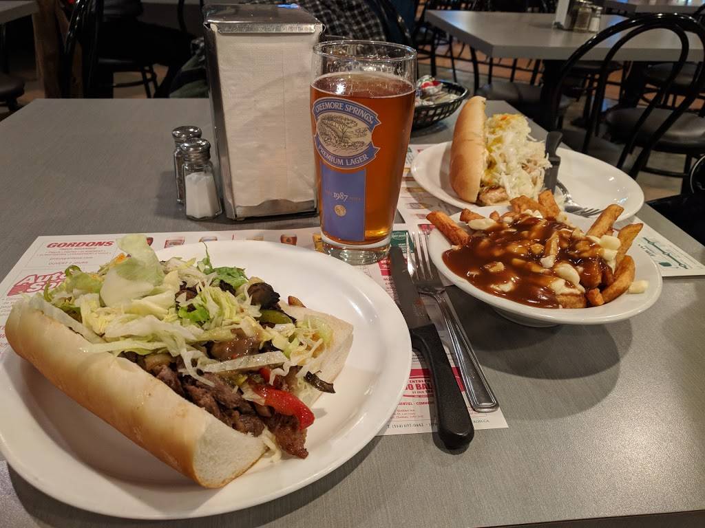 Restaurant Momesso | restaurant | 5562 Chemin Upper Lachine, Montréal, QC H4A 2A7, Canada | 5144840005 OR +1 514-484-0005