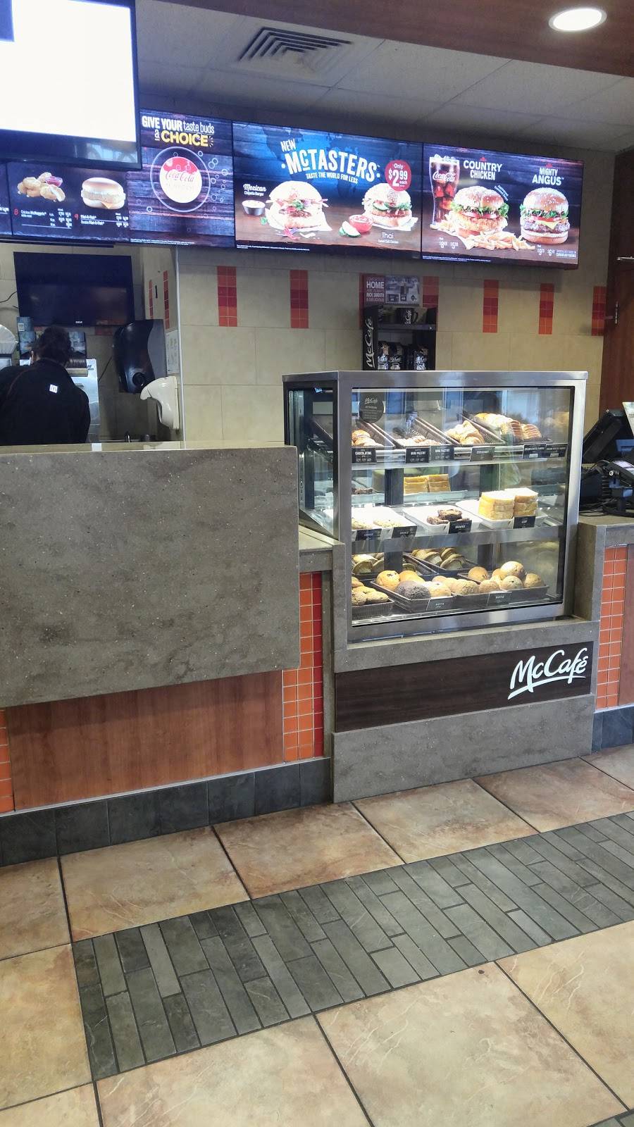 McDonalds | cafe | 1631 Manning Rd, Tecumseh, ON N8N 2L9, Canada | 5197358122 OR +1 519-735-8122