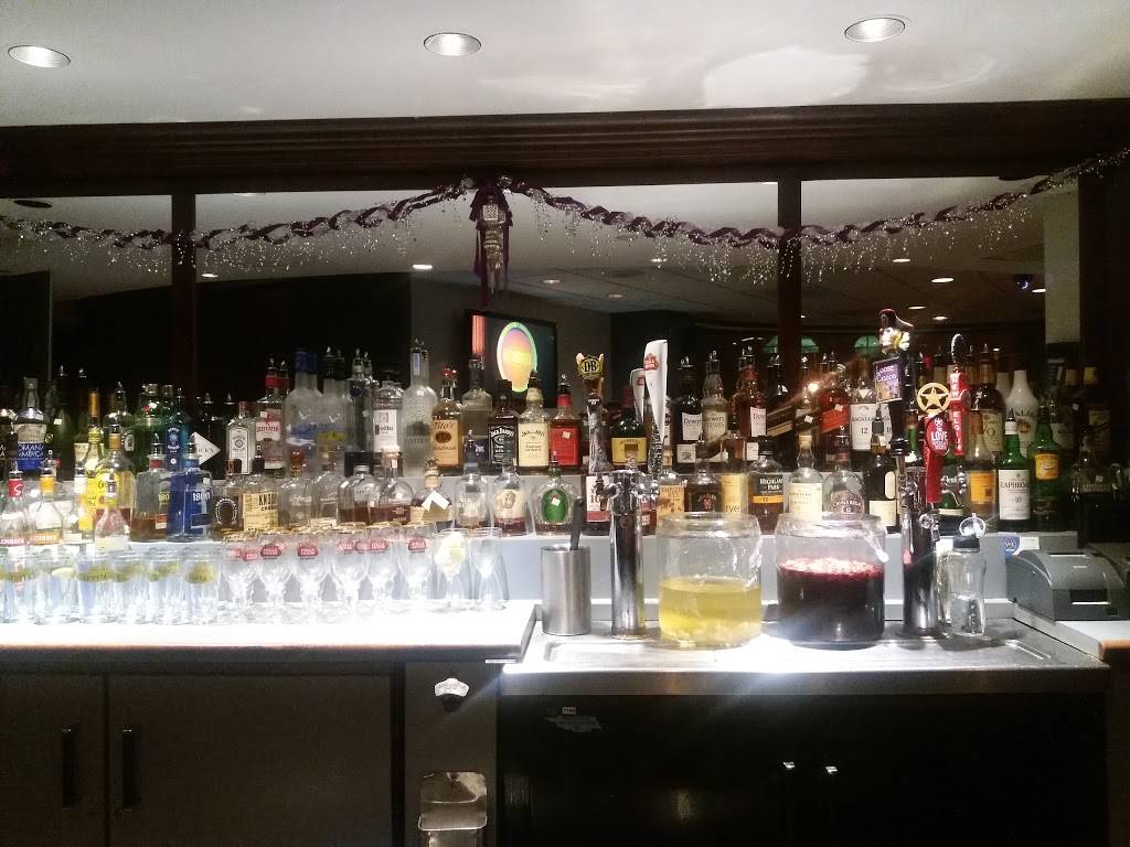 Laportas Restaurant | restaurant | 1600 Duke St, Alexandria, VA 22314, USA | 7036836313 OR +1 703-683-6313