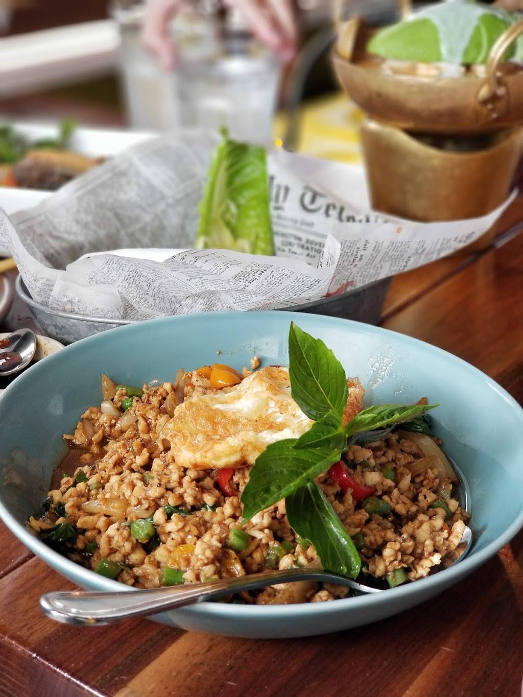 Lots of Eats Thai Kitchen | restaurant | 1211 Osgood St, North Andover, MA 01845, USA | 9786828888 OR +1 978-682-8888