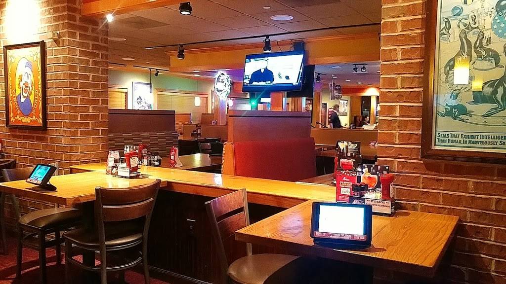 Applebees Grill + Bar | restaurant | 707 S Interstate 35 E, Denton, TX 76205, USA | 9405919353 OR +1 940-591-9353