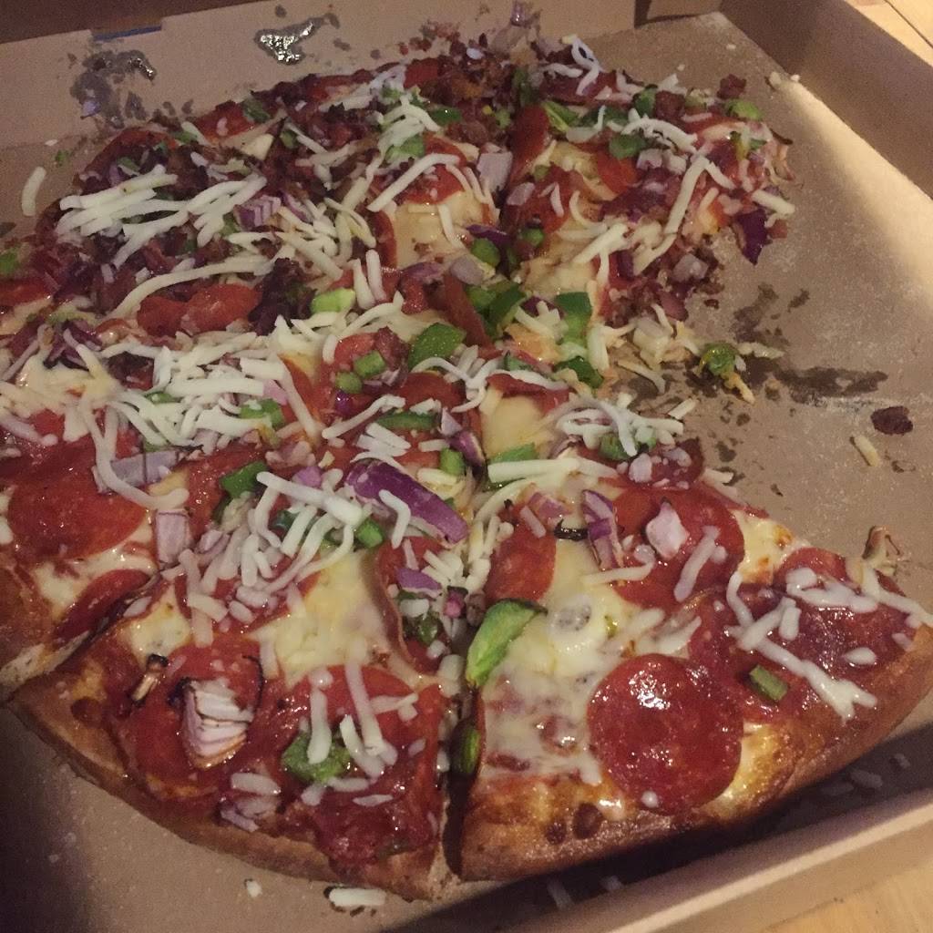 Goodfellas pizzeria and sports bar | restaurant | 985 Bantam Ridge Rd, Wintersville, OH 43953, USA | 7402646061 OR +1 740-264-6061