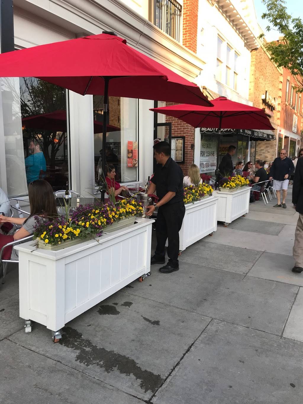 Pavesi restaurant | restaurant | 50 South St, Morristown, NJ 07960, USA | 9739931944 OR +1 973-993-1944