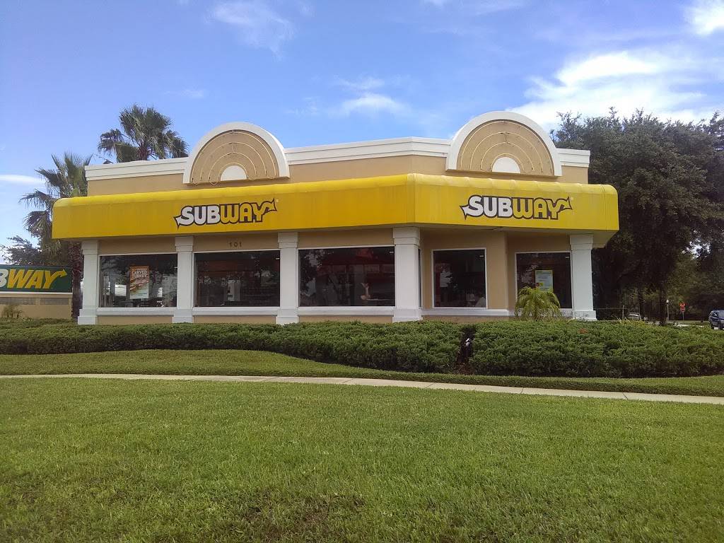 Subway | restaurant | 101 W Main St, Apopka, FL 32703, USA | 4078801131 OR +1 407-880-1131
