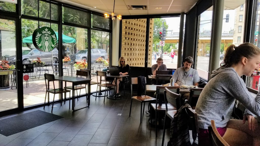 Starbucks | cafe | 3356 N Lincoln Ave, Chicago, IL 60657, USA | 7738716888 OR +1 773-871-6888