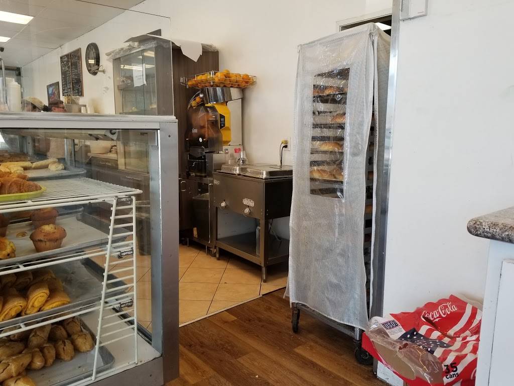 Continental Bakery | restaurant | 262 Normandie Ave, Los Angeles, CA 90004, USA | 2133803878 OR +1 213-380-3878