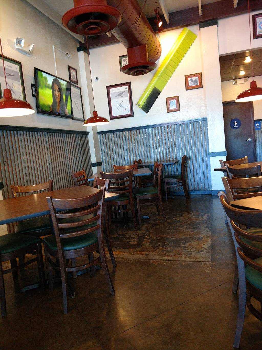 Wingstop | restaurant | 2369 Foothill Blvd b, La Verne, CA 91750, USA | 9095966400 OR +1 909-596-6400