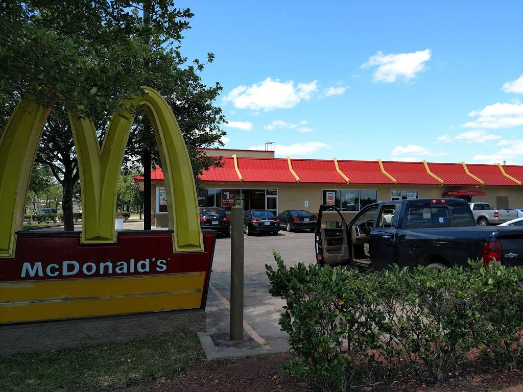 McDonalds | cafe | 10890 S Sam Houston Pkwy W, Houston, TX 77031, USA | 7137745778 OR +1 713-774-5778