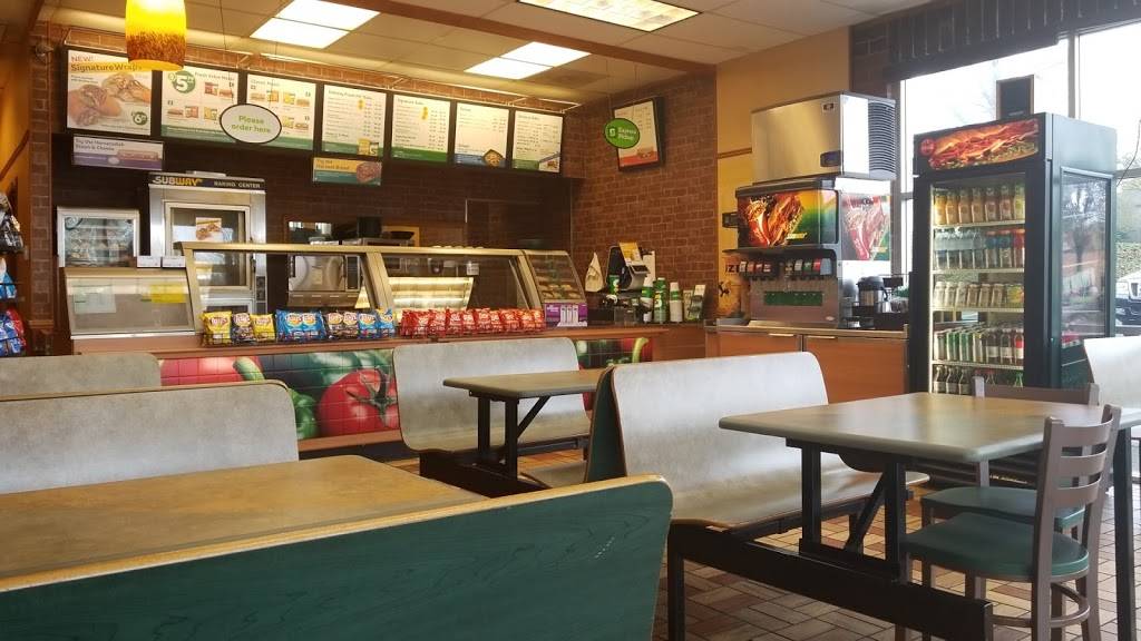 Subway Restaurants | restaurant | 19419 SW Martinazzi Ave, Tualatin, OR 97062, USA | 5036924192 OR +1 503-692-4192