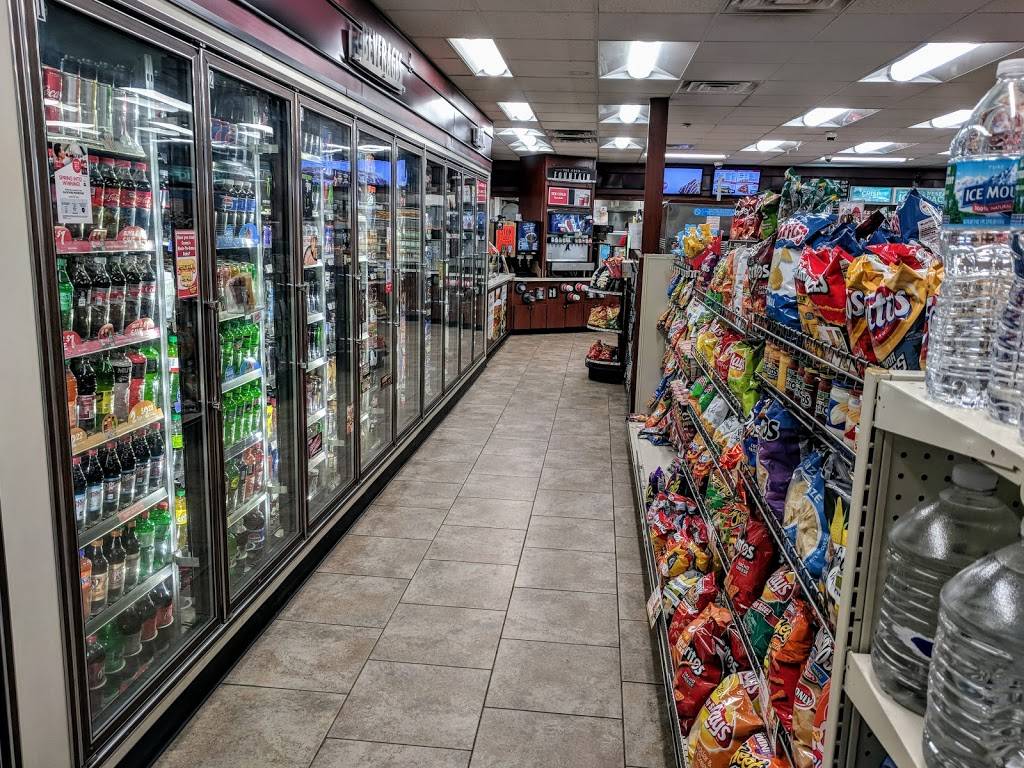 Caseys | restaurant | 900 E Market St, Somonauk, IL 60552, USA | 8154981938 OR +1 815-498-1938