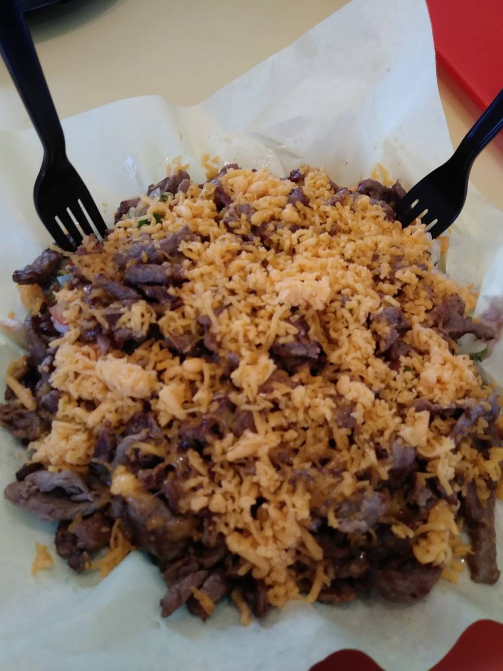 Robertitos | restaurant | 3157 Fowler Ave, Clovis, CA 93611, USA | 5598400587 OR +1 559-840-0587