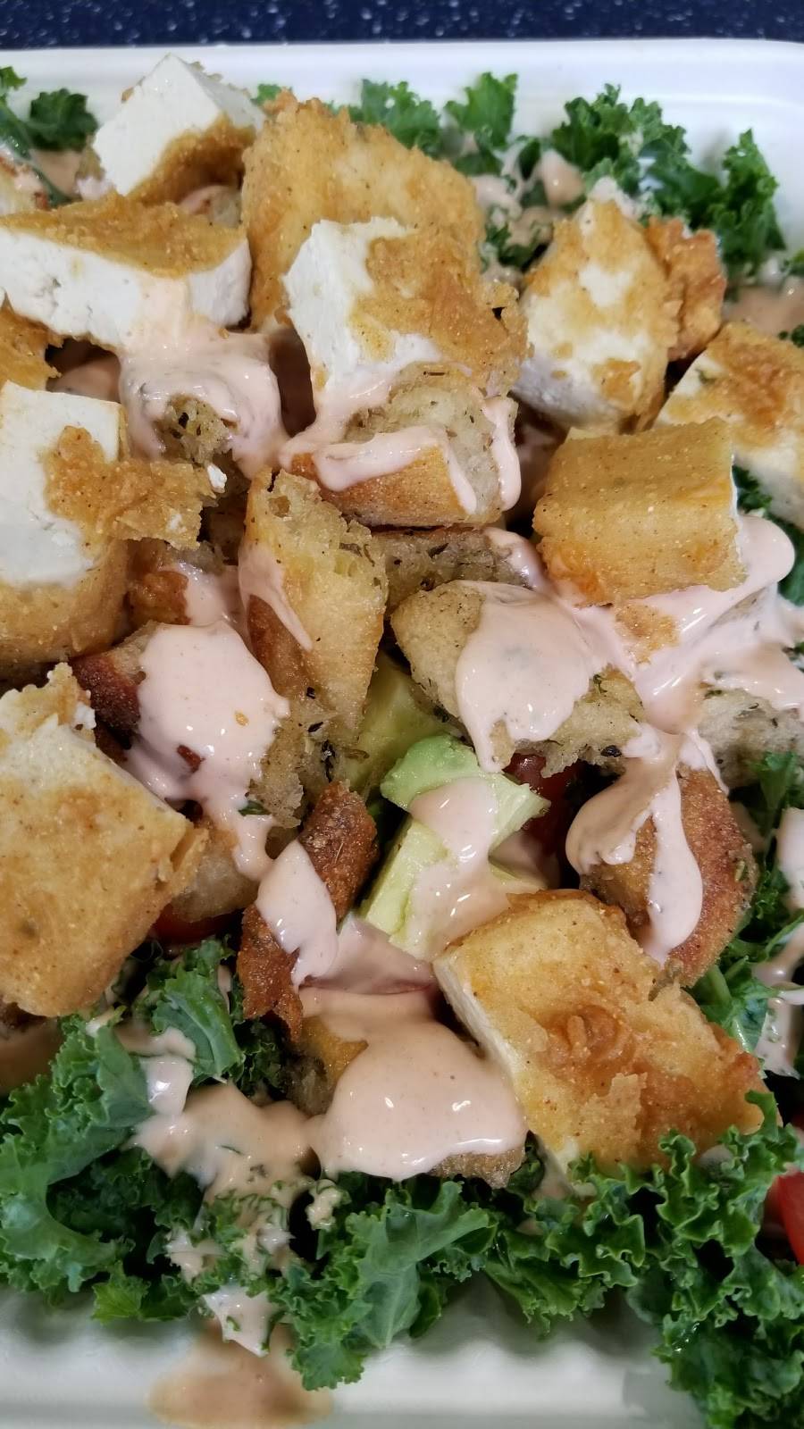 Strong Hearts on the Hill | restaurant | 720 University Ave, Syracuse, NY 13210, USA | 3154785500 OR +1 315-478-5500