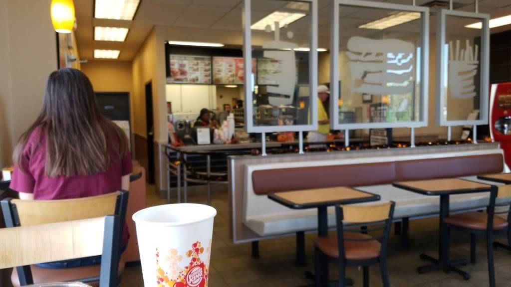 Burger King | restaurant | 3555 Promenade Pkwy, Lafayette, IN 47909, USA | 7654745860 OR +1 765-474-5860