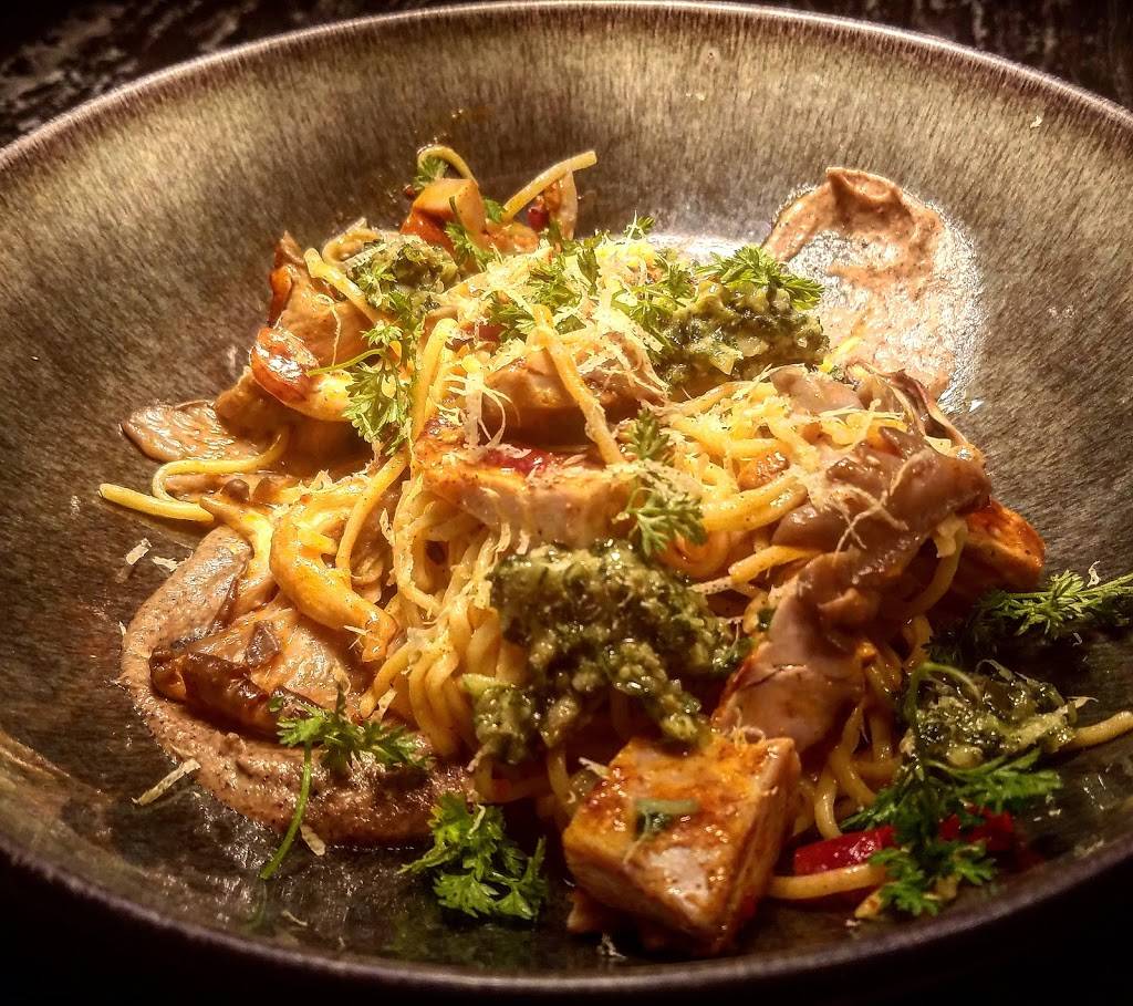 Gather | restaurant | 4539 N Lincoln Ave, Chicago, IL 60625, USA | 7735069300 OR +1 773-506-9300