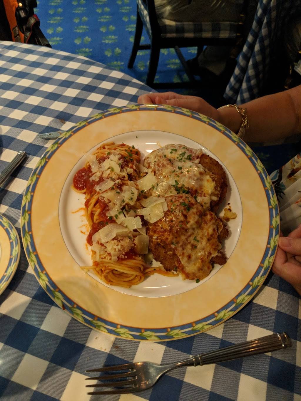 Forum | restaurant | White Sulphur Springs, WV 24986, USA | 8557293778 OR +1 855-729-3778