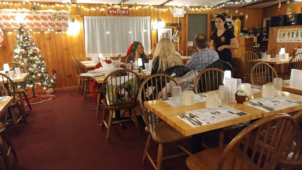 East Chatham Food Company | restaurant | 1267 NY-295, East Chatham, NY 12060, USA | 5183925065 OR +1 518-392-5065